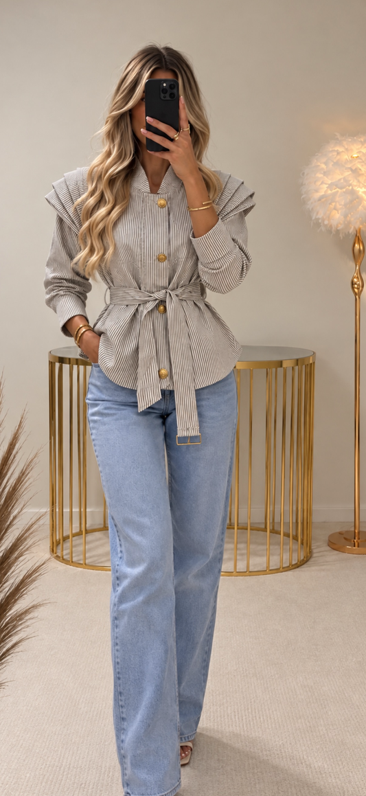 Gestreifte Blusenjacke mit Gürtel